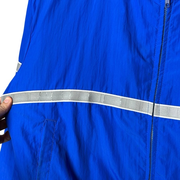 sold Vintage Continental Airlines Size XL Puffer Jacket Blue Workwear Lion Brand - Picture 11 of 12